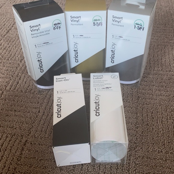 Cricut joy bundle- OVER $500 VALUE - Picture 10 of 10